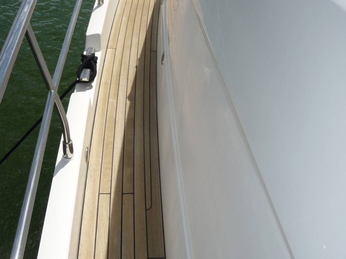 Fairline 65