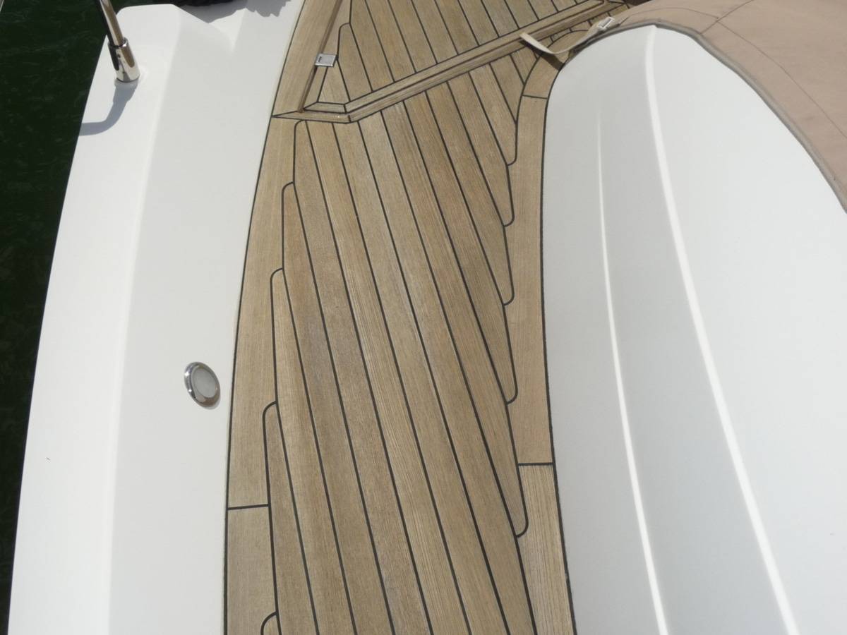 Fairline 65