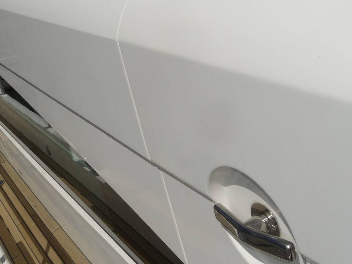 Fairline 65