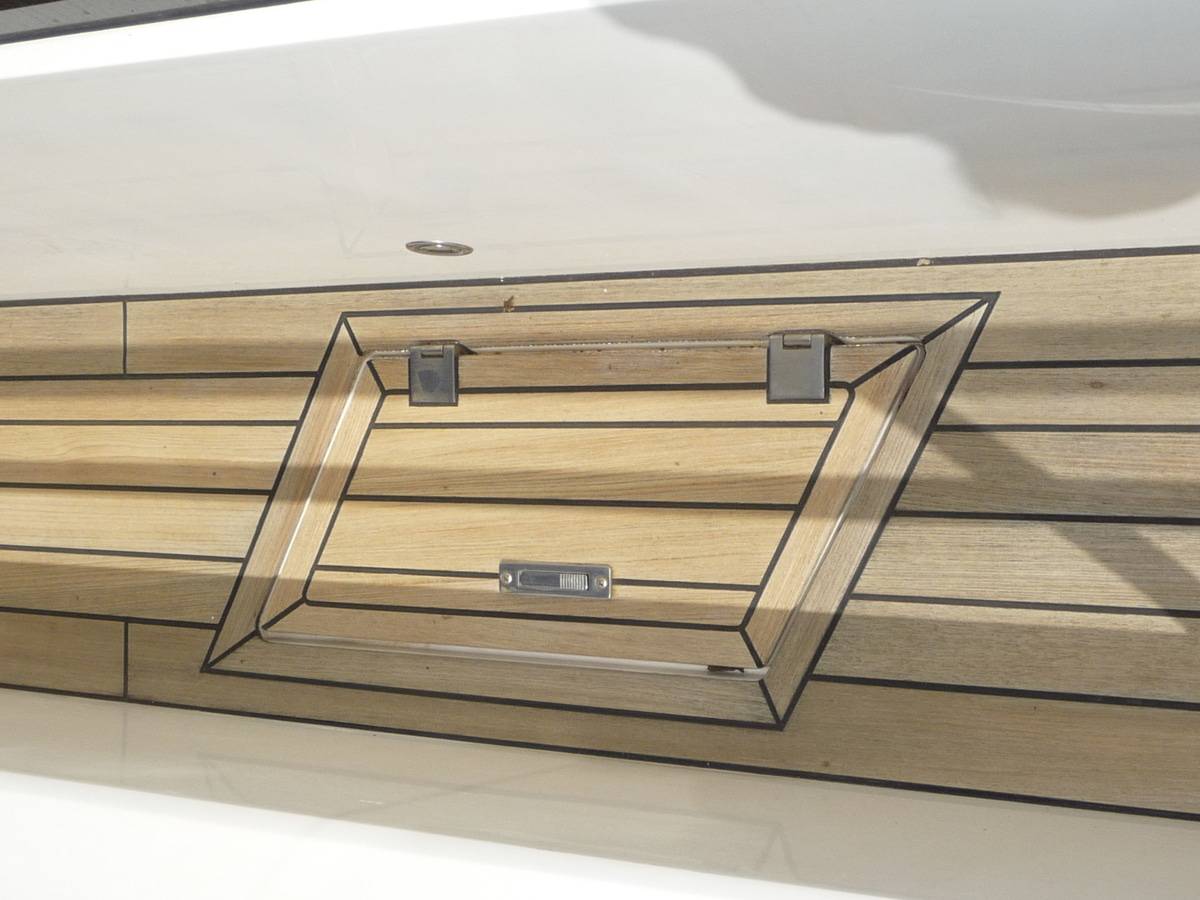 Fairline 65