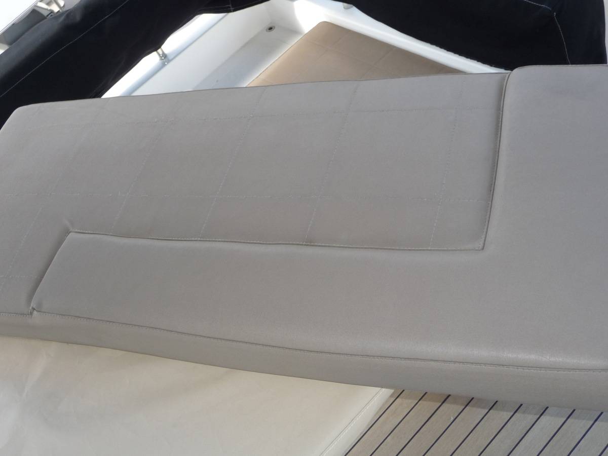 Fairline 65