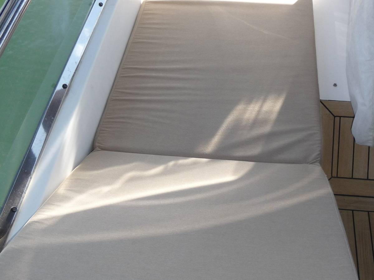 Fairline 65