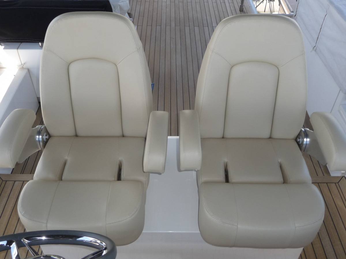 Fairline 65