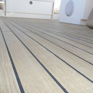 Boat image 114