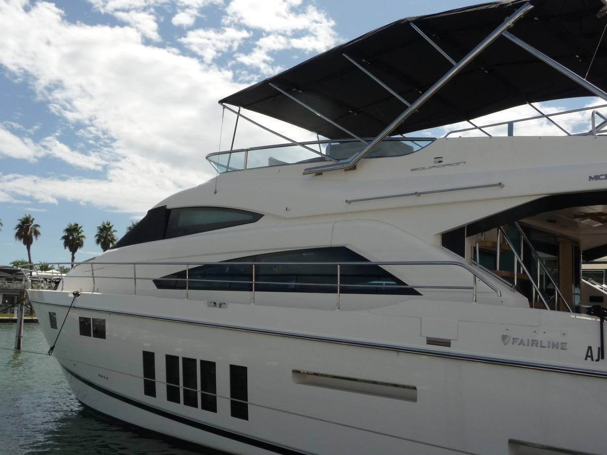 Fairline 65