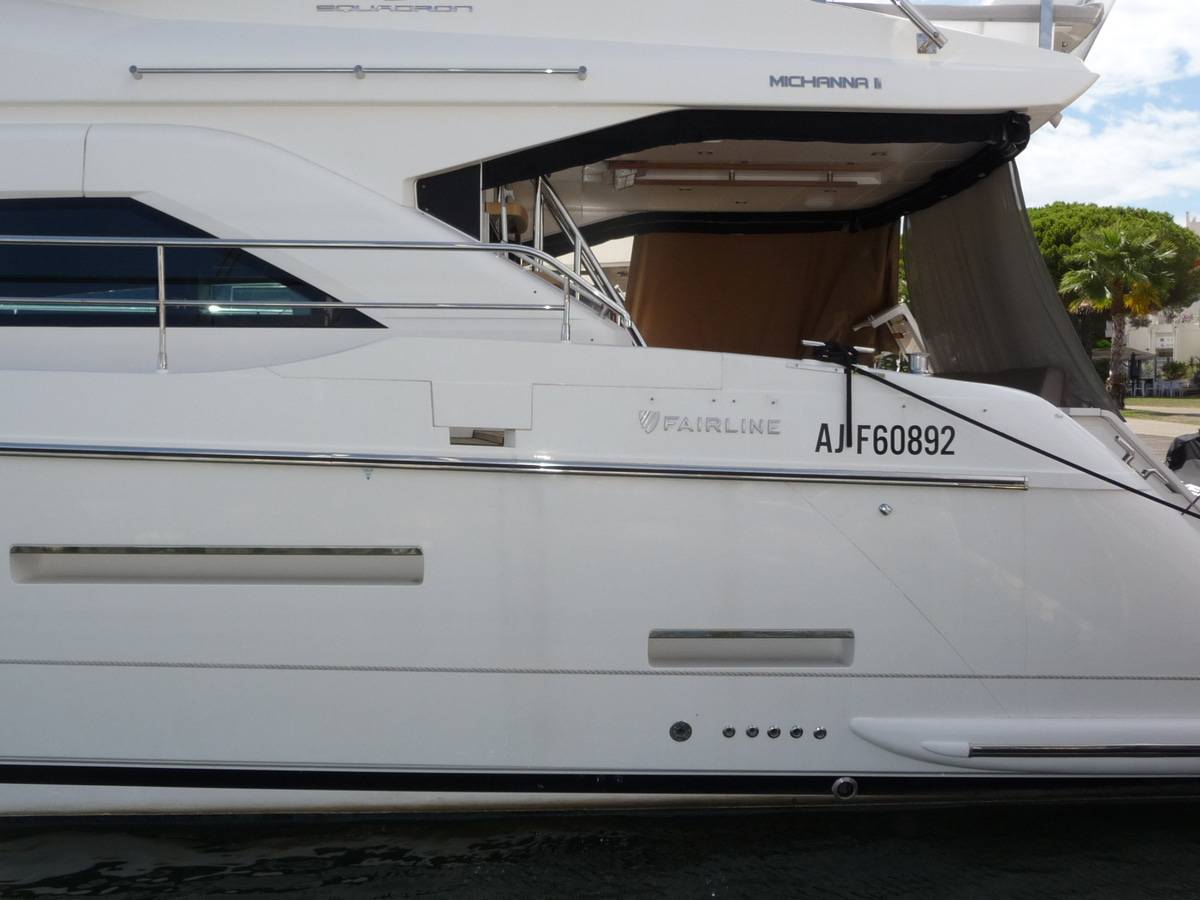 Fairline 65