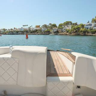 Boat image 19