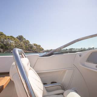 Boat image 12