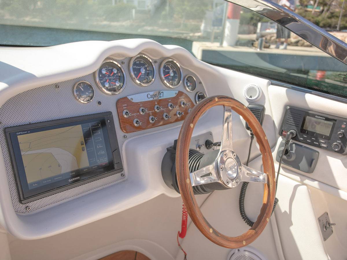 Chris Craft Capri 27
