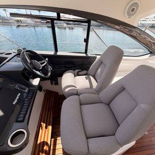 Boat image 9