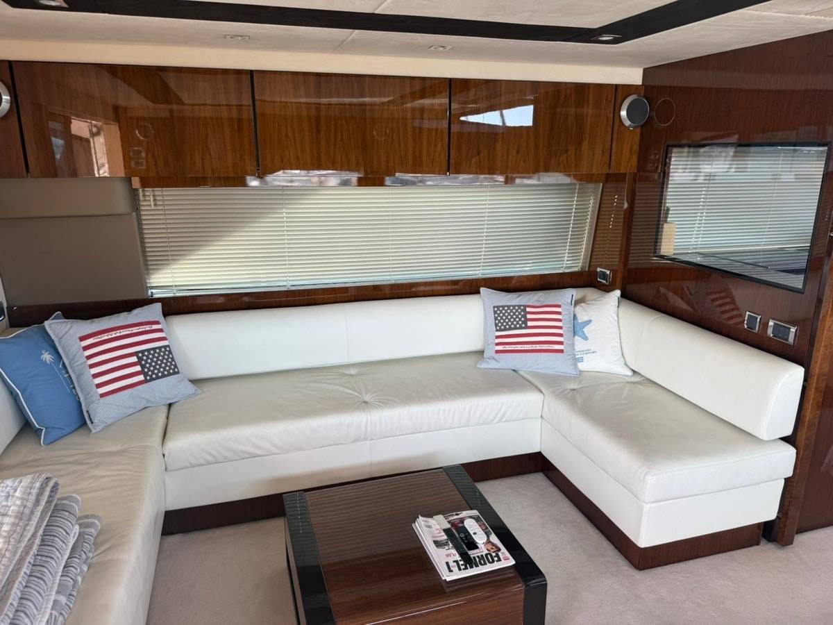 Fairline Squadron 65