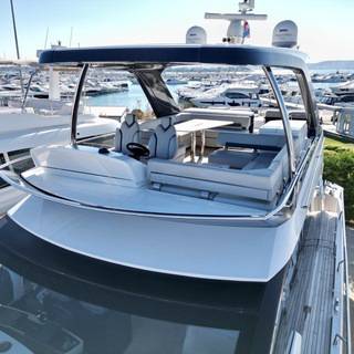 Boat image 5