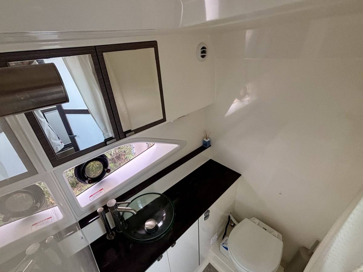 Sea Ray 320 Sundancer
