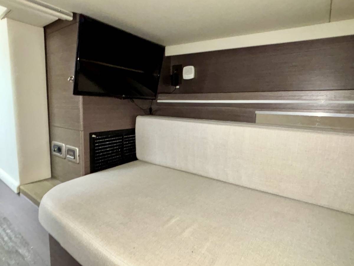 Sea Ray 320 Sundancer