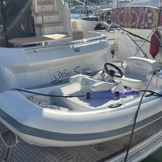Boat image 5
