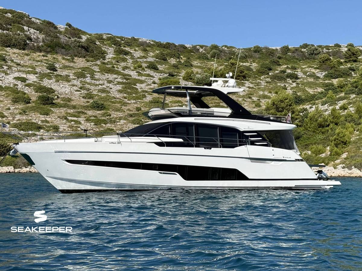Fairline 68