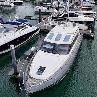 Boat image 5