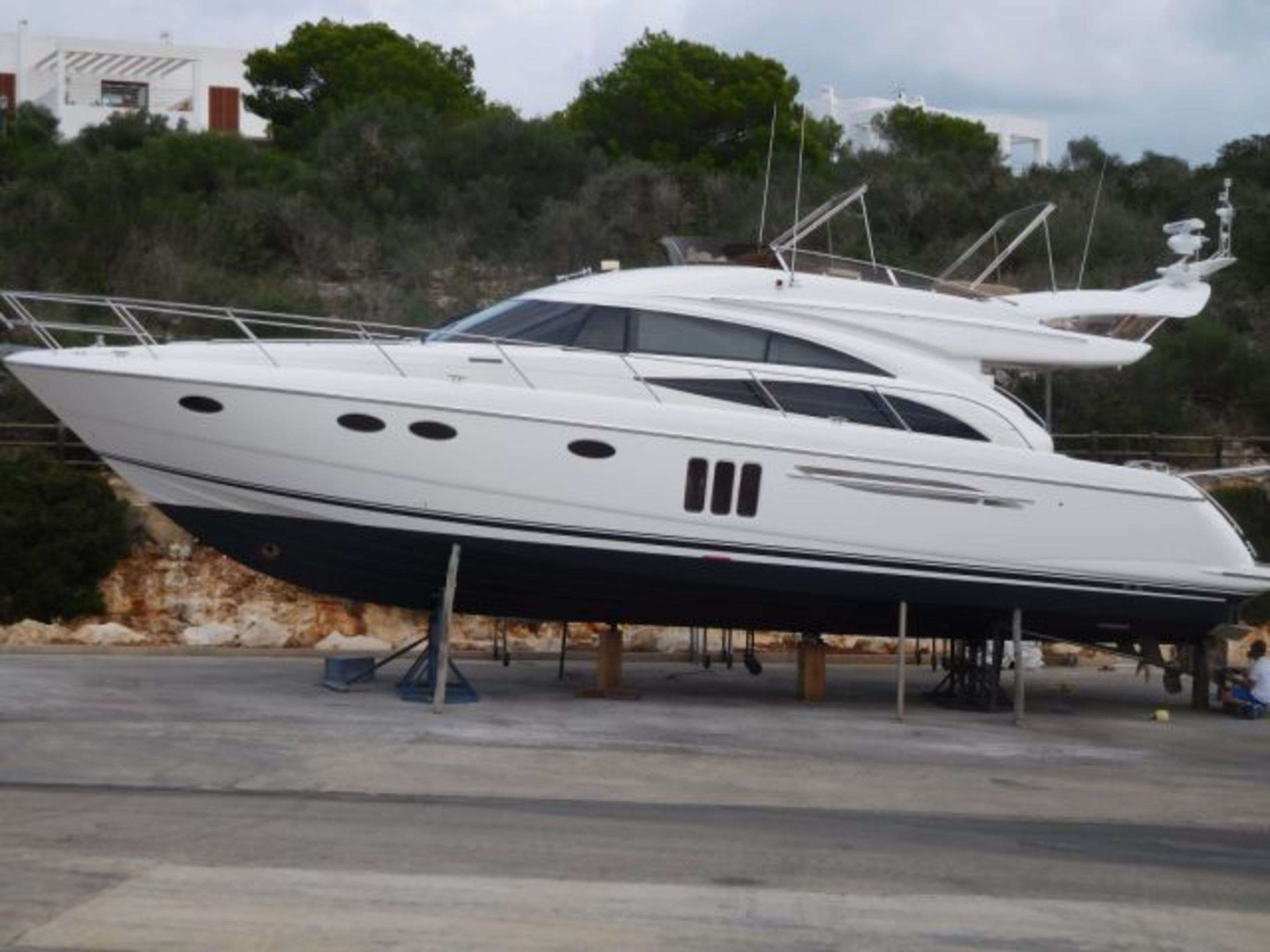 For Sale 2009 Princess 58 Flybridge Boats.co.uk
