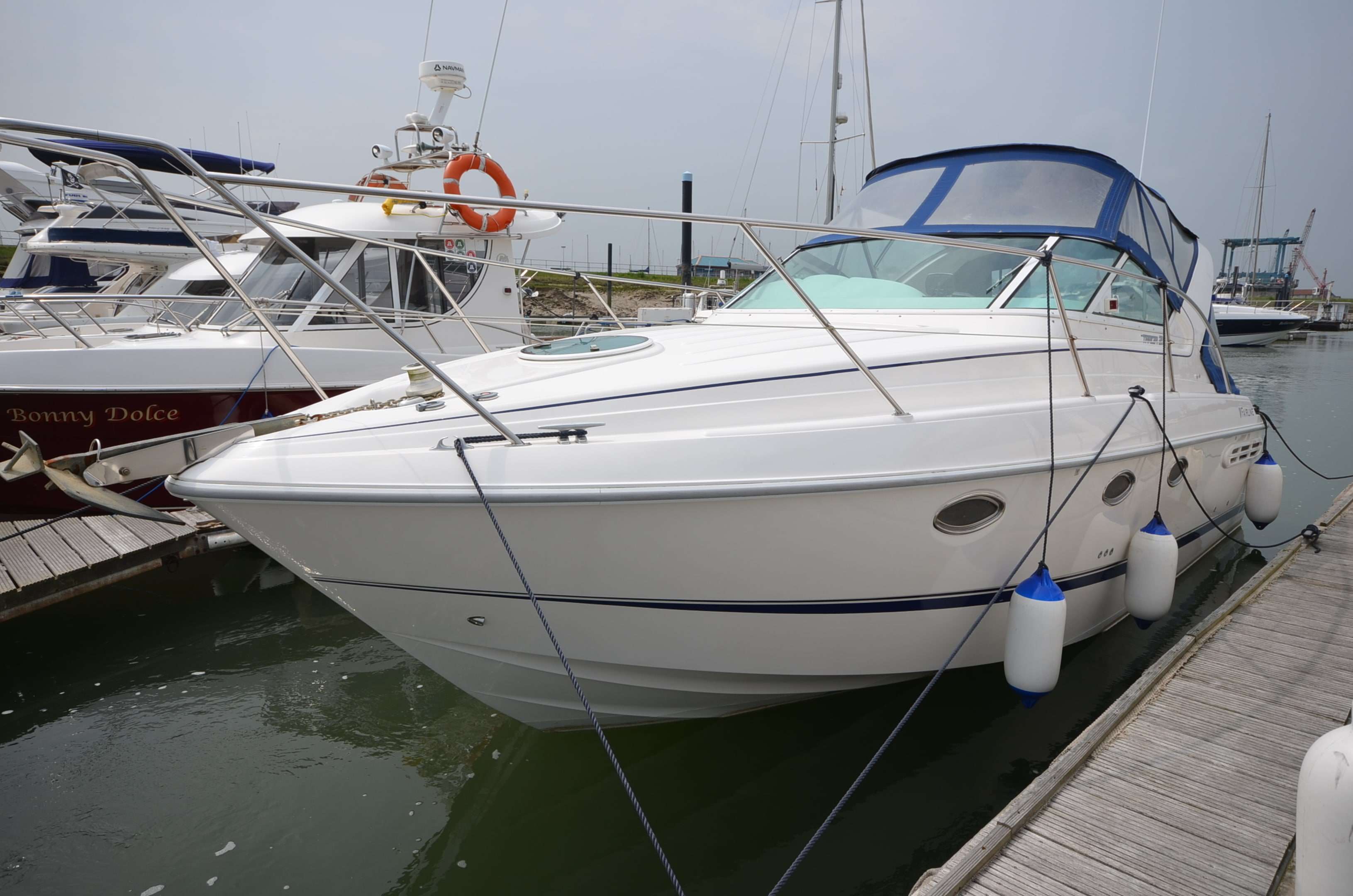 SOLD 1998 Fairline Targa 29 - Boats.co.uk