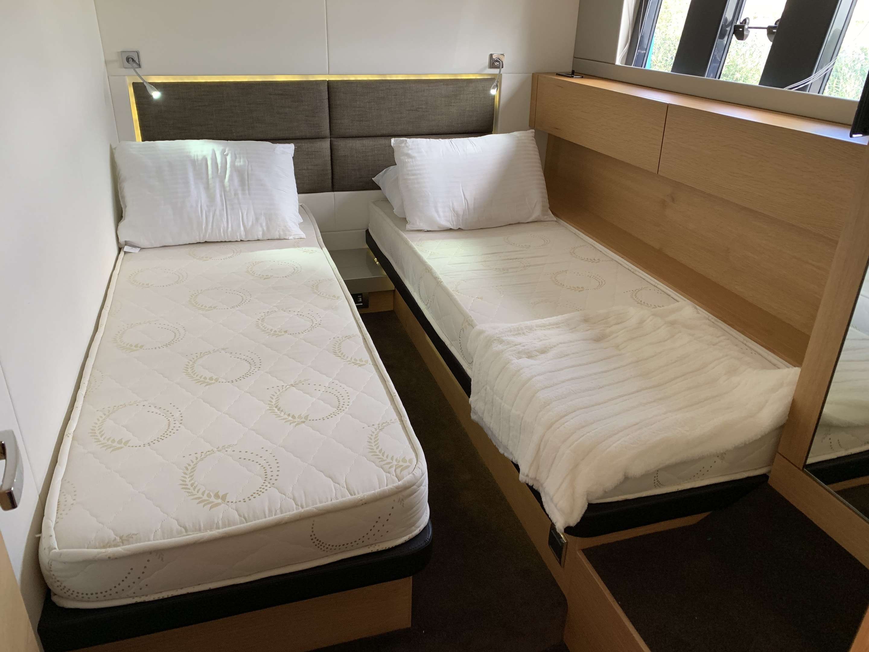 SOLD 2012 Fairline Targa 50 GT - Boats.co.uk