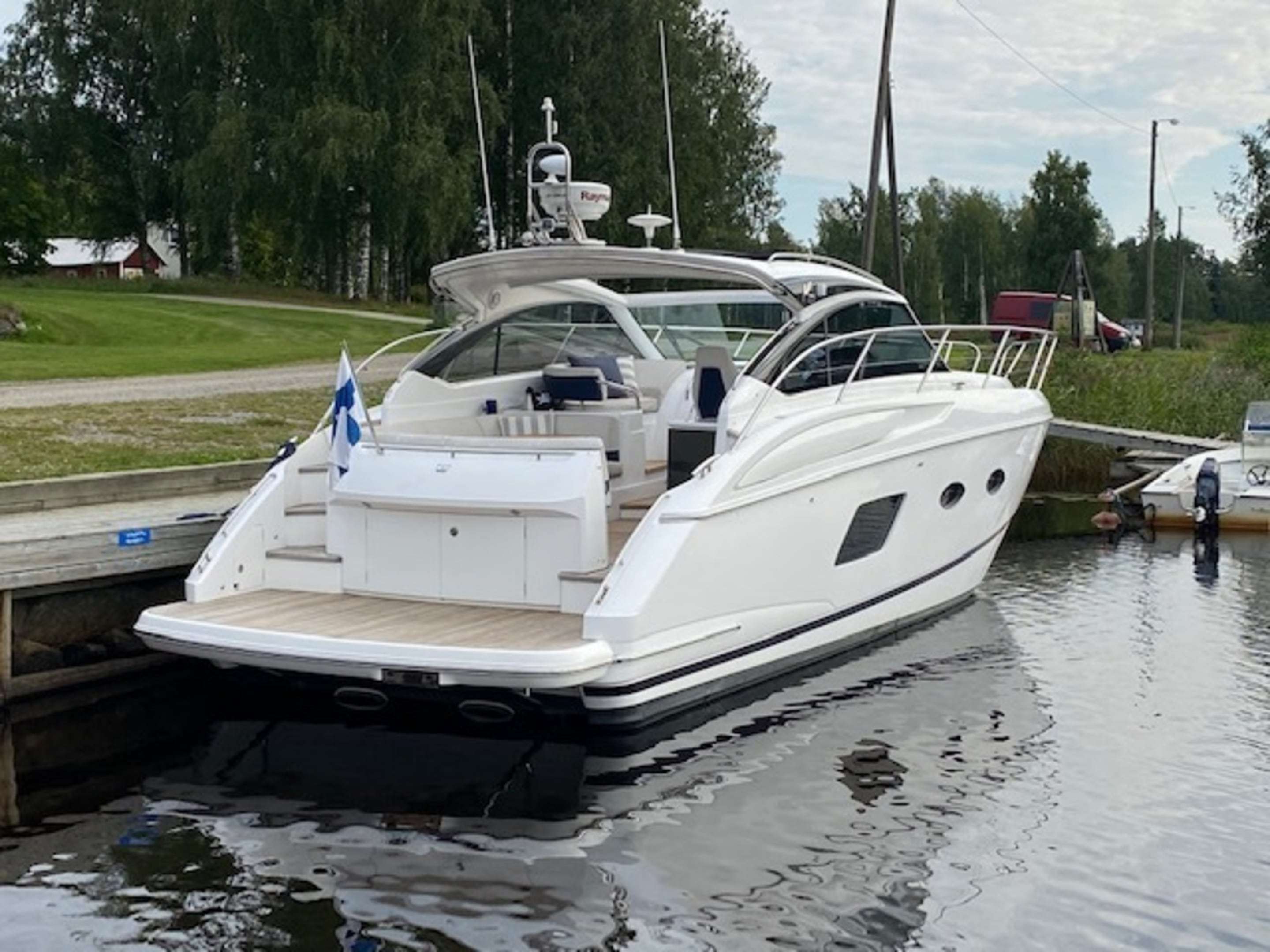 SOLD 2013 Princess V39 - Boats.co.uk