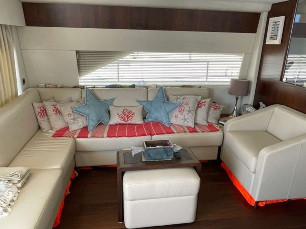 Fairline 65