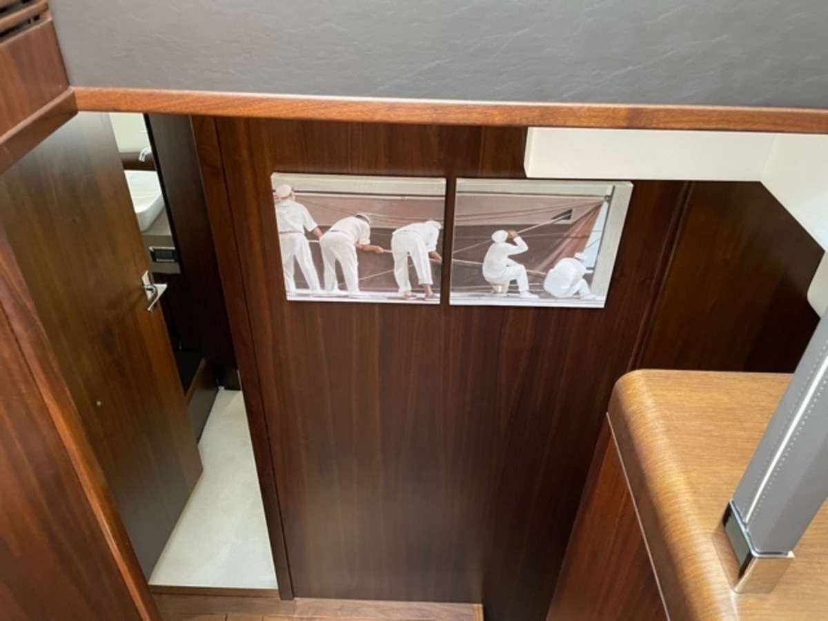 Fairline 65