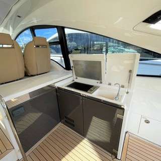 Boat image 7