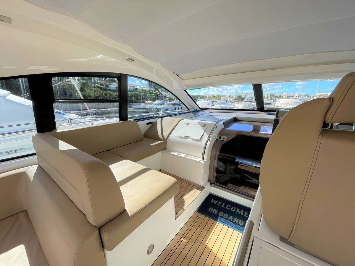 Fairline 48 Open