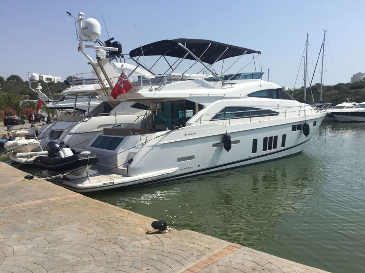 Fairline 65