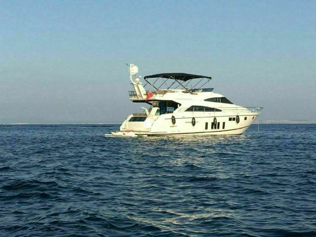 Fairline 65