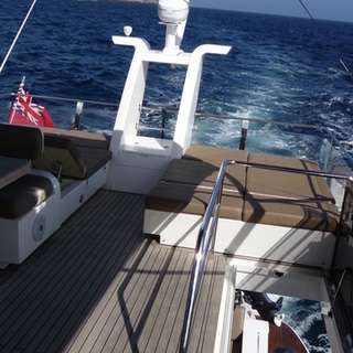 Boat image 204