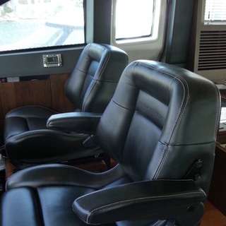 Boat image 220
