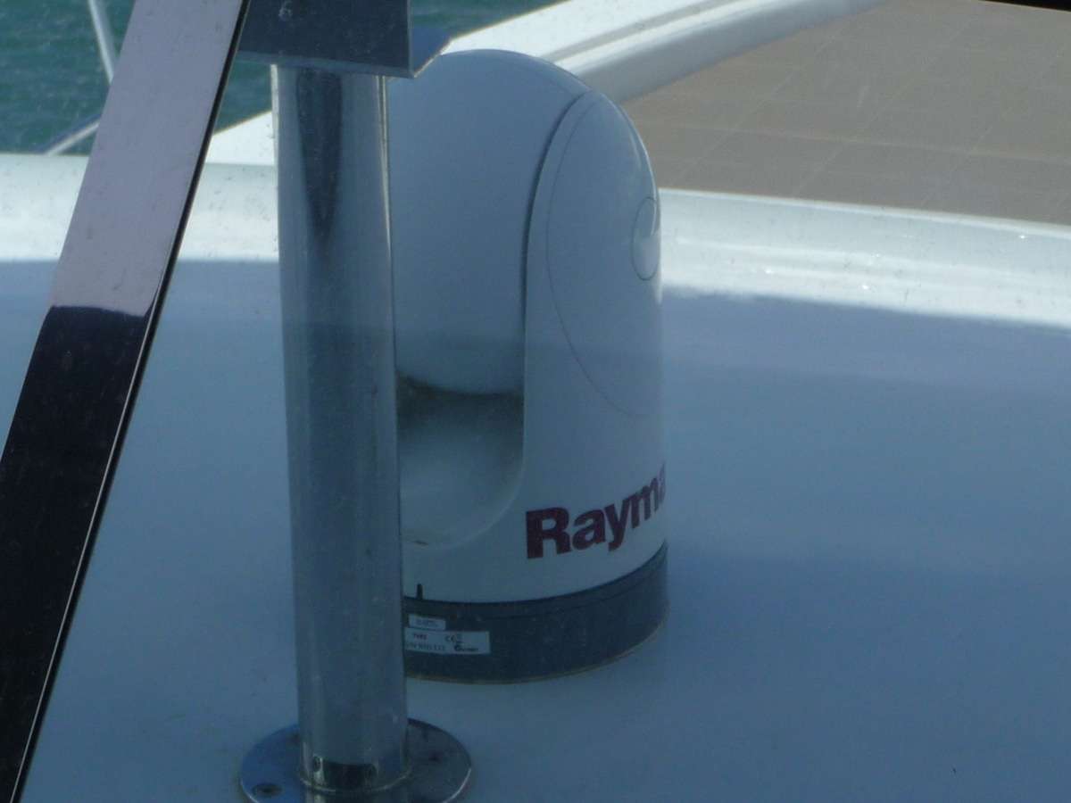 Fairline 65
