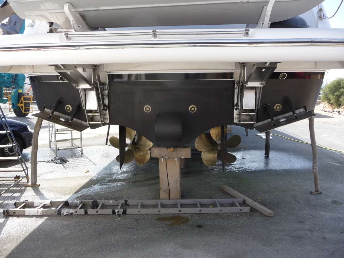 Fairline 65