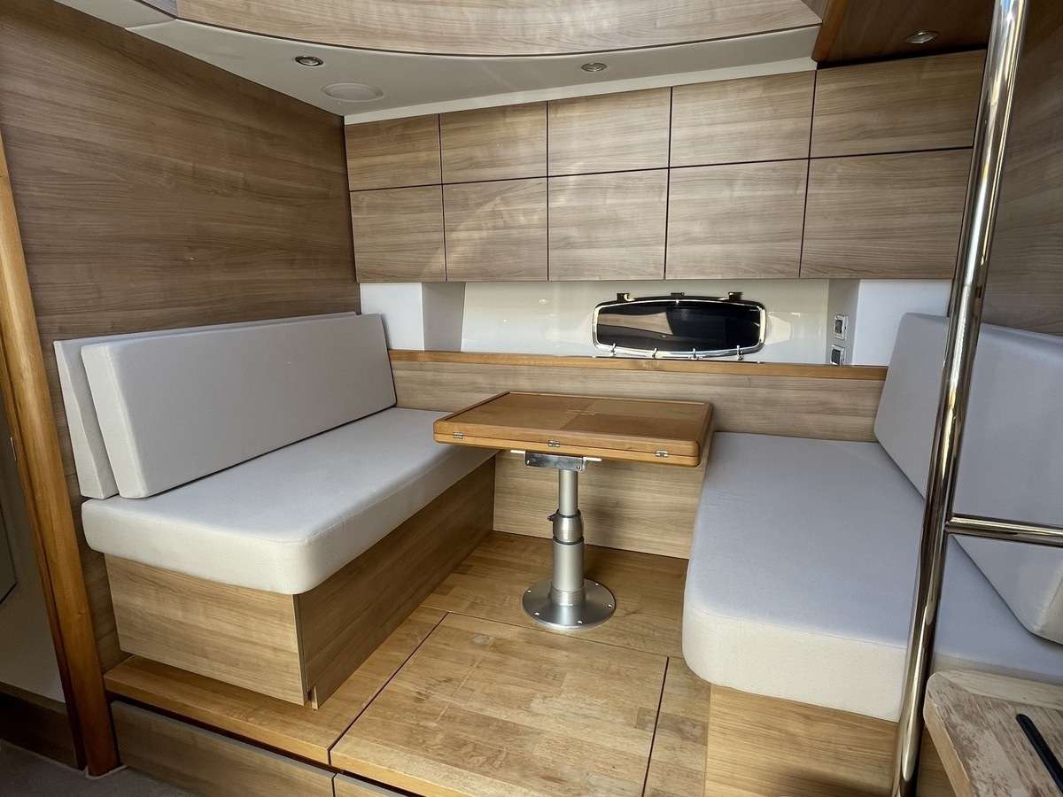 Sealine 46