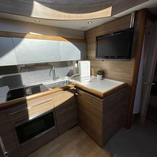 Boat image 8