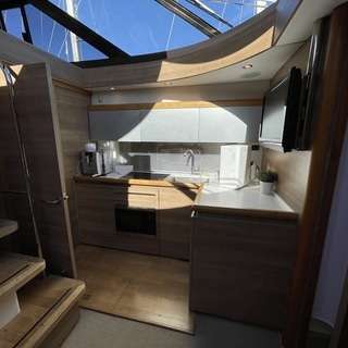 Boat image 17