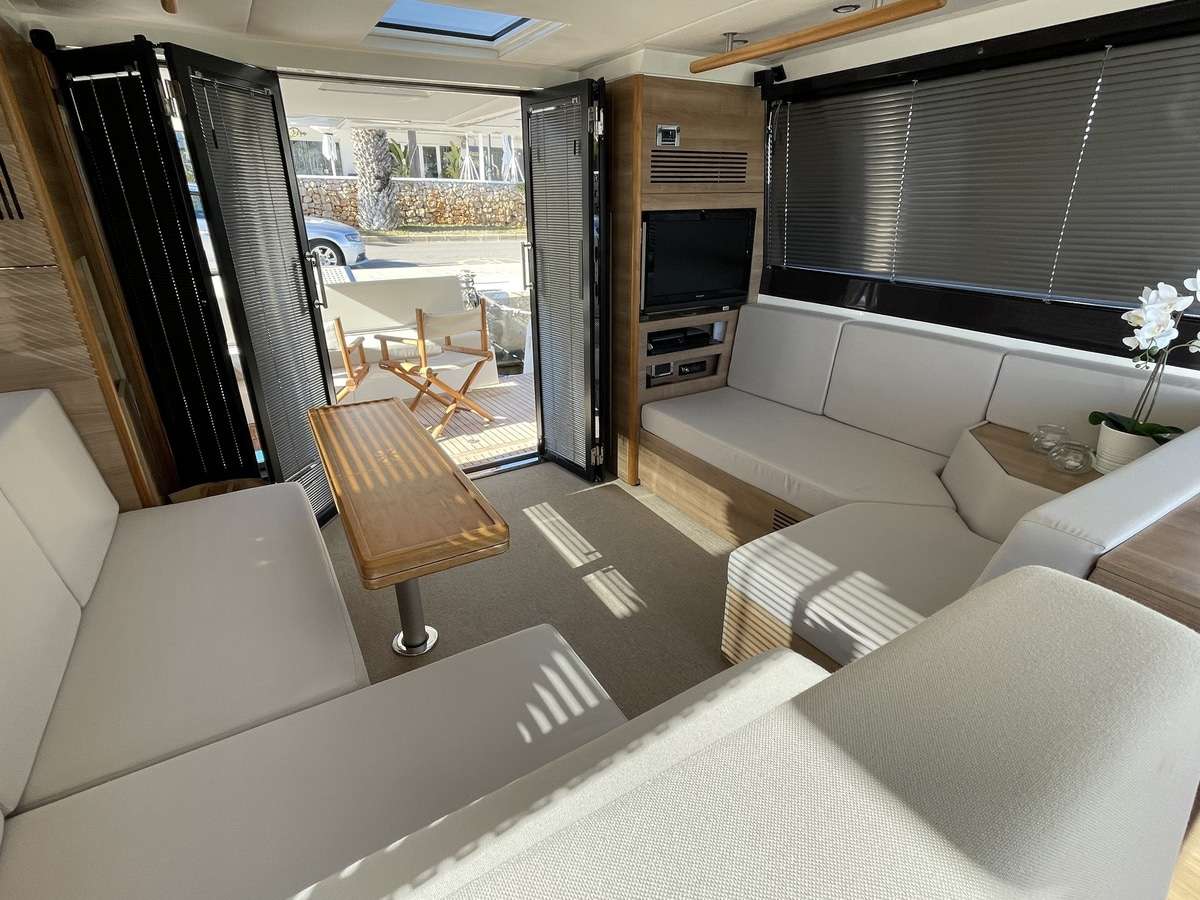 Sealine 46