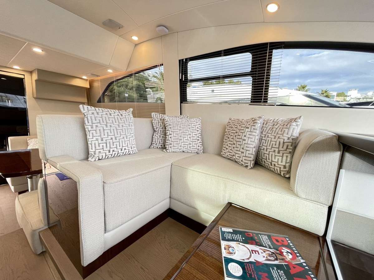 Fairline 50