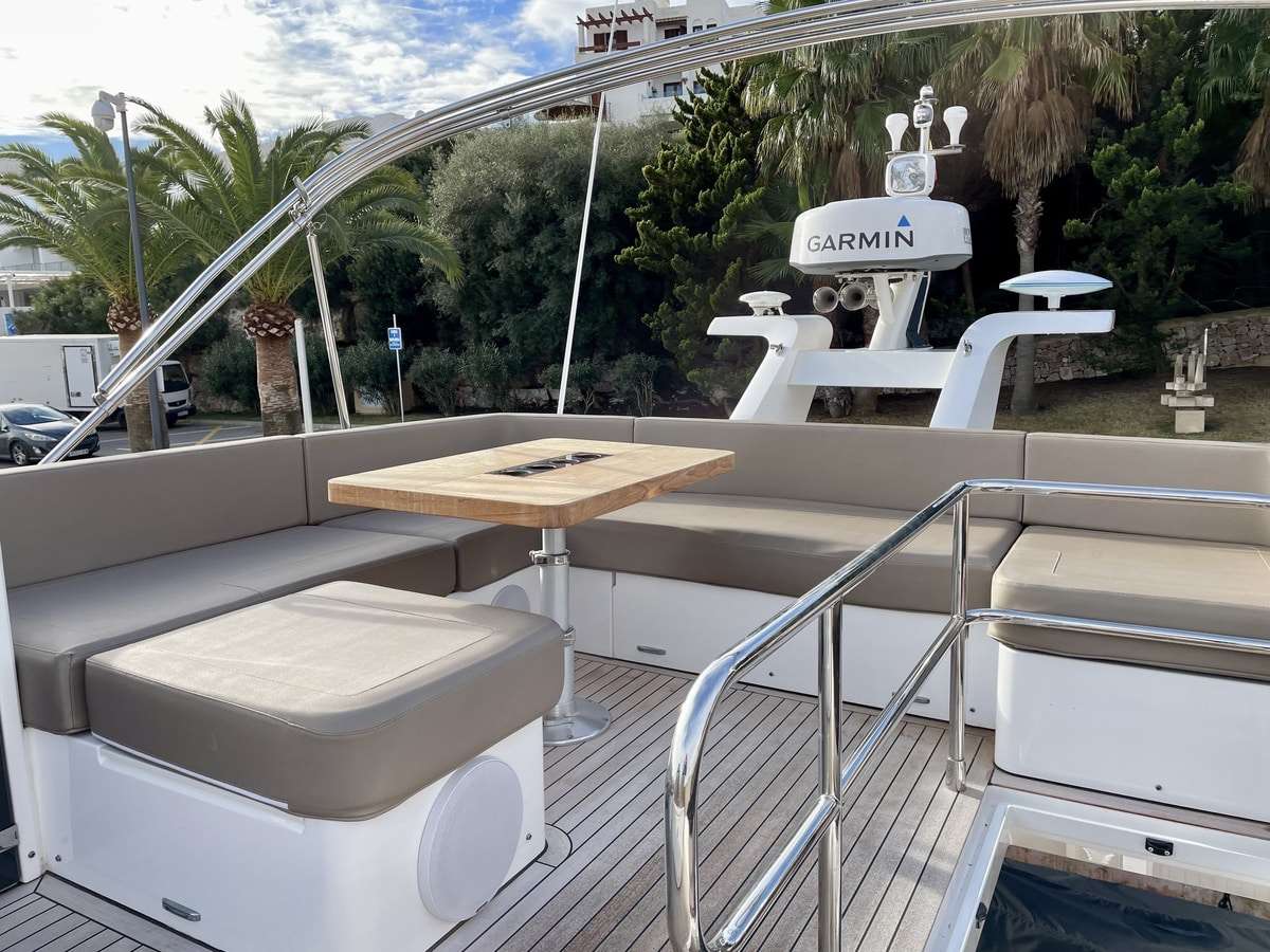 Fairline 50