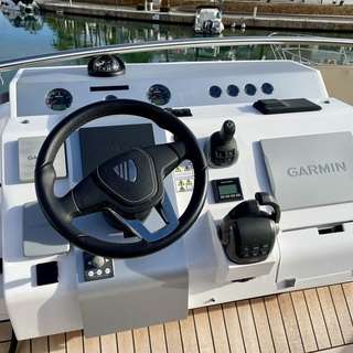 Boat image 12