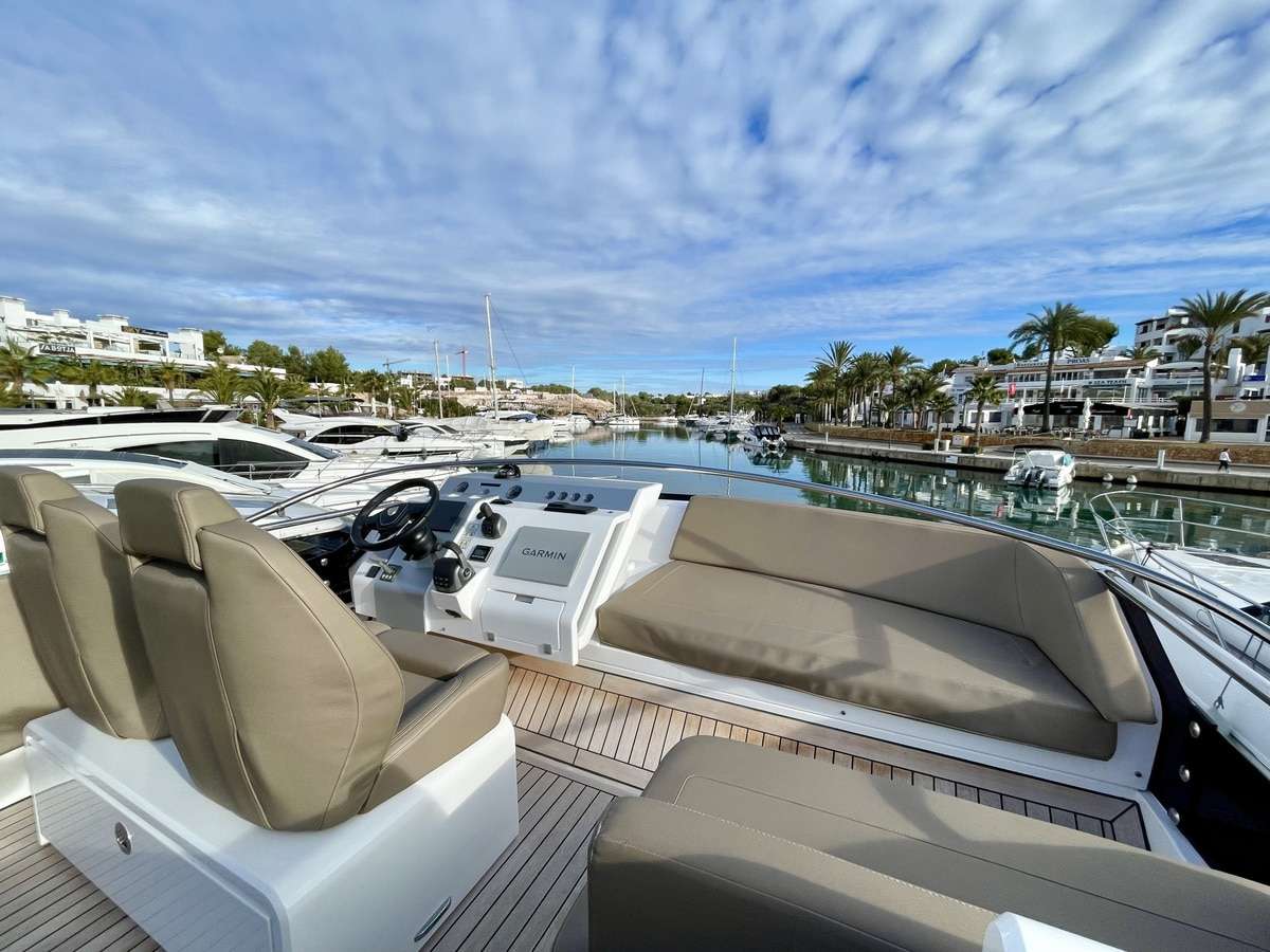 Fairline 50