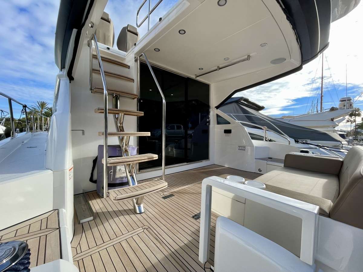 Fairline 50