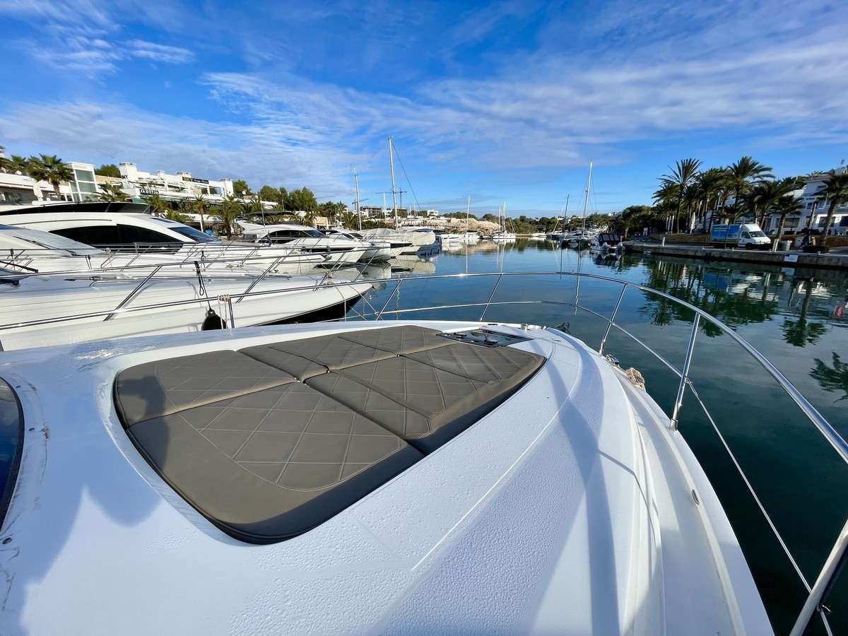 Fairline 50