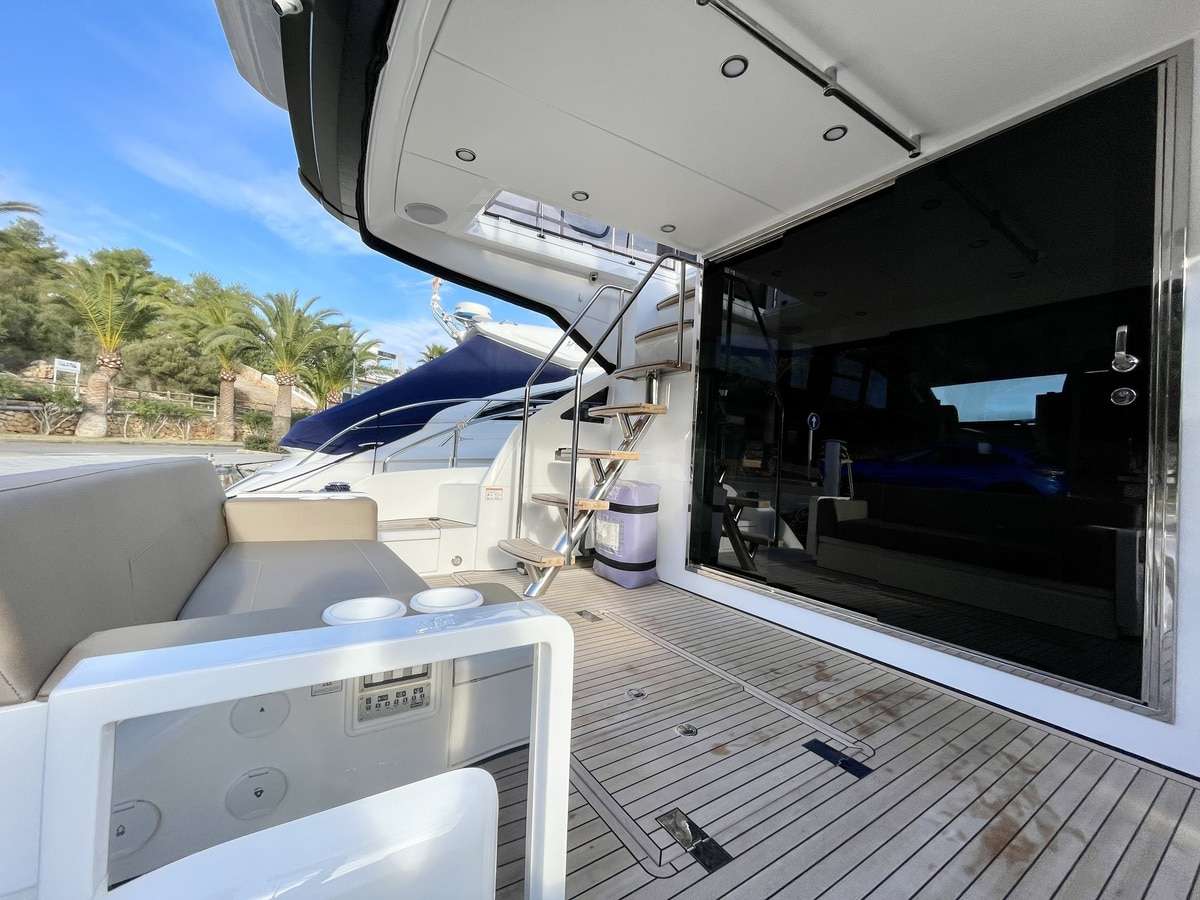 Fairline 50