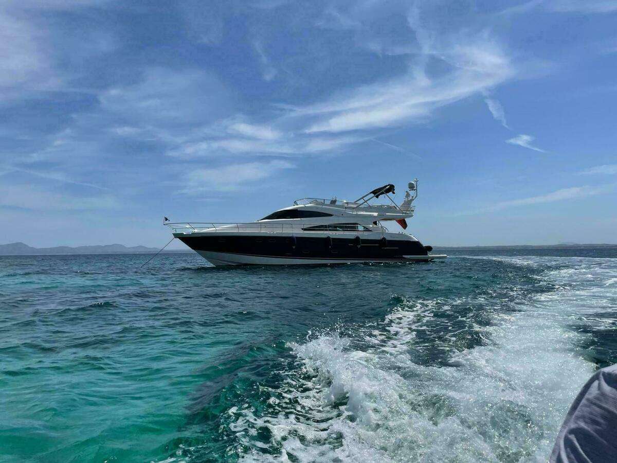 Fairline 65