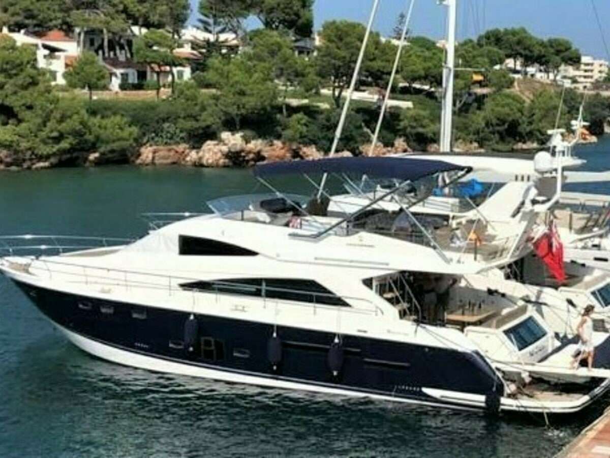 Fairline 65
