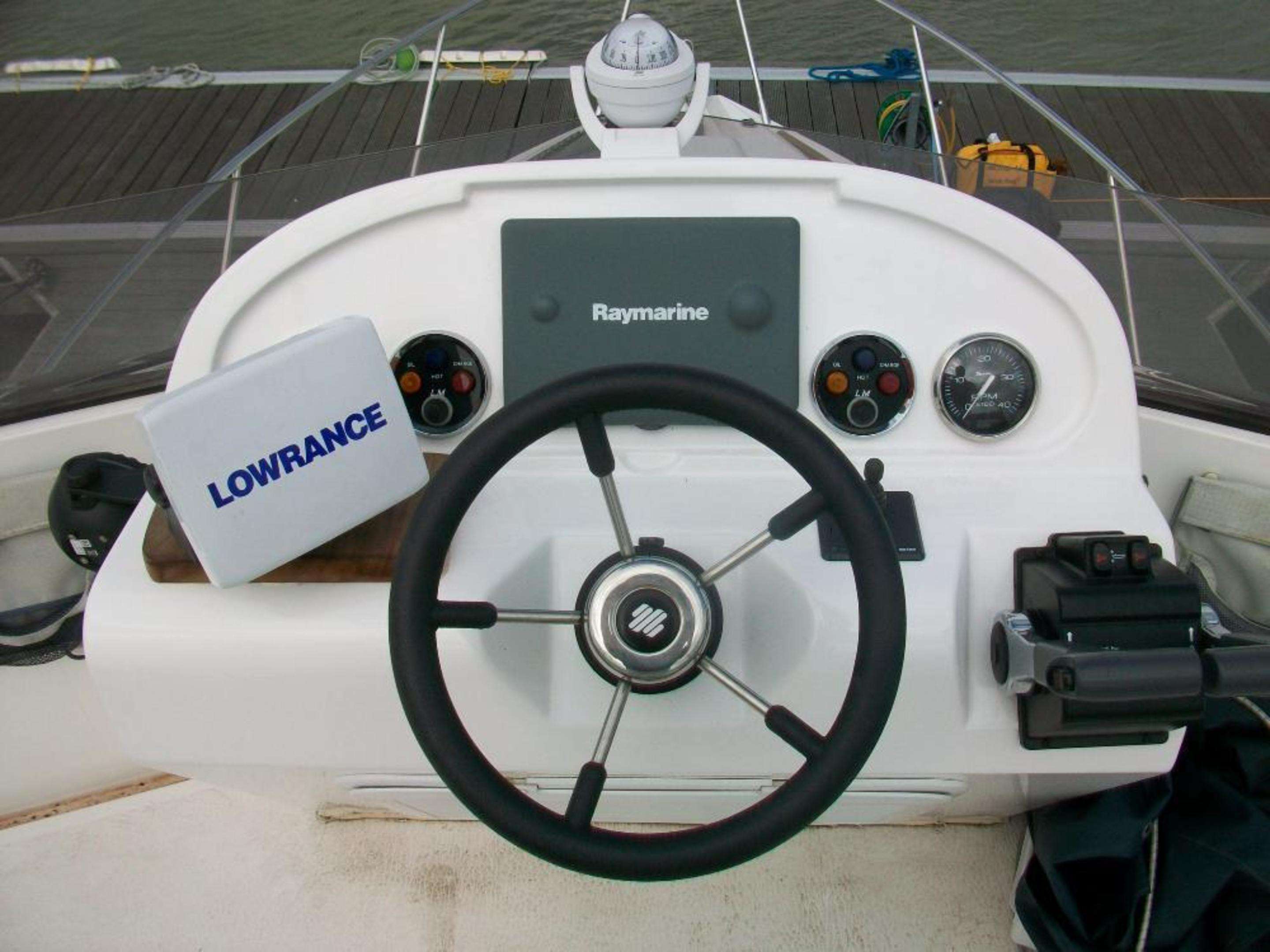 SOLD 2009 Black Water Sports Fisher 35 Boats.co.uk