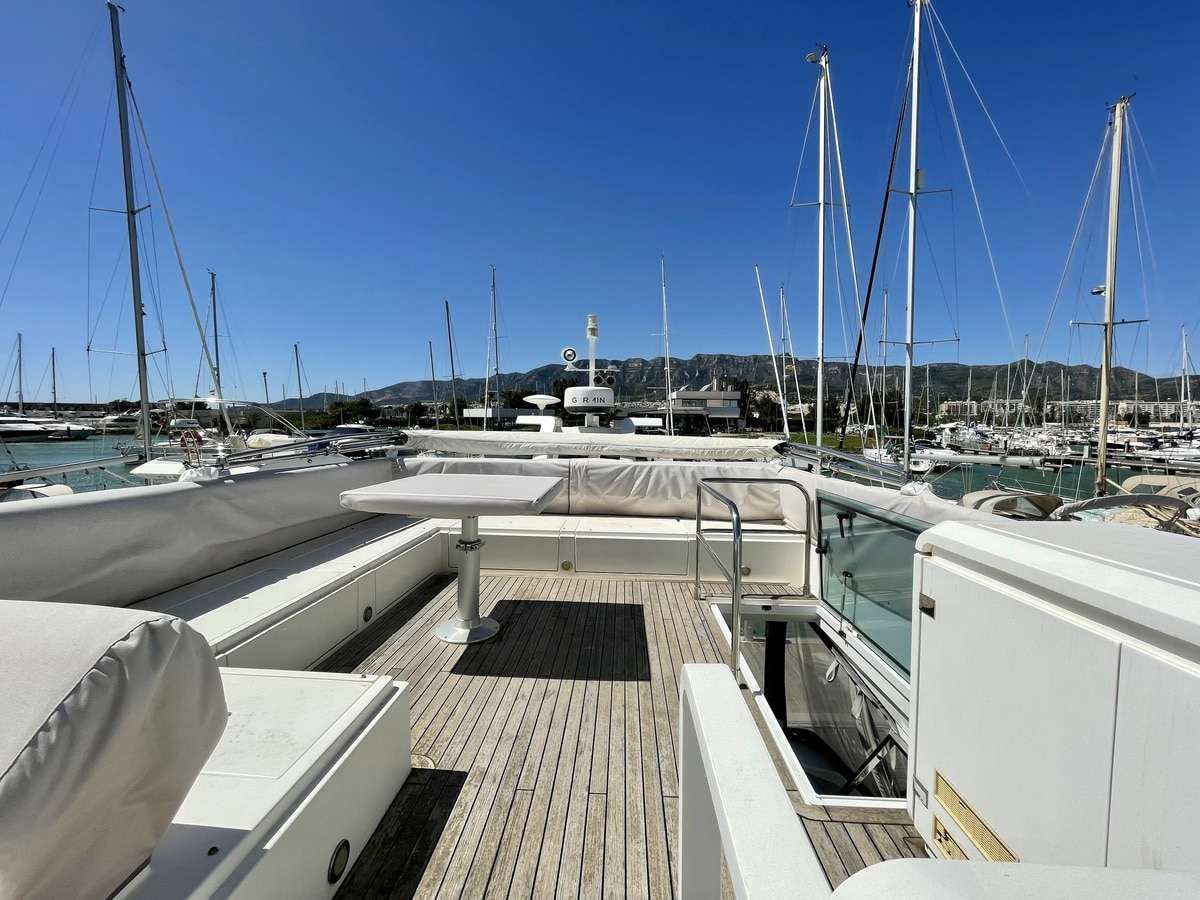 Fairline 50